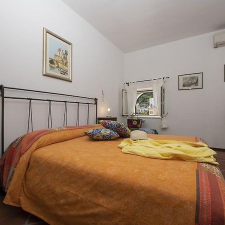 La Casa Di Carmela - Amalfi Coast Apartment Atrani Bagian luar foto